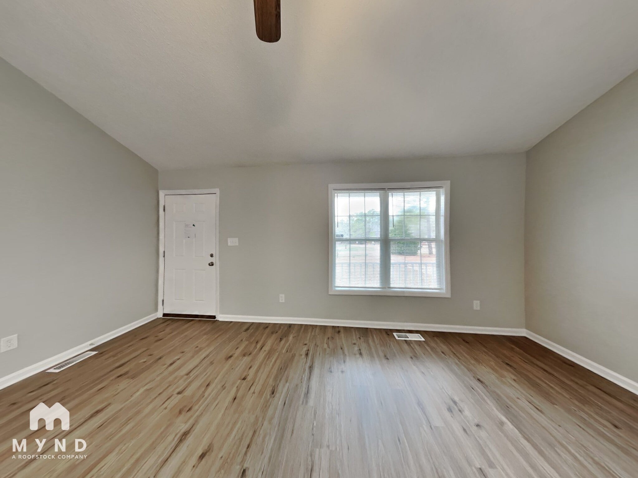Building Photo - 177 Percheron Dr