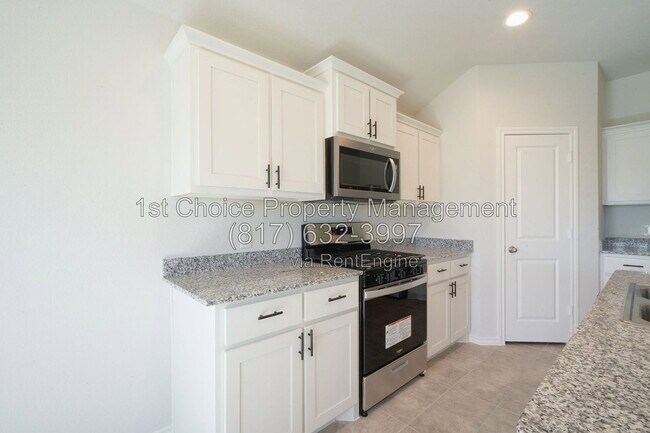 Building Photo - 713 Spaulding St