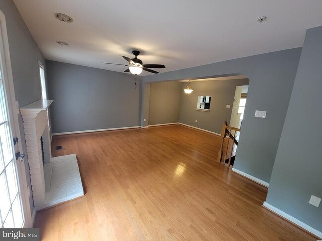 Building Photo - 8702 Castlerock Ct