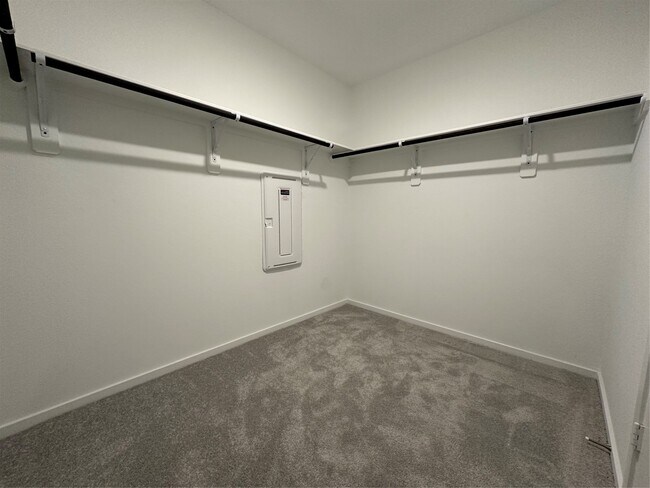 Building Photo - 26614 Pampas Grass Ln