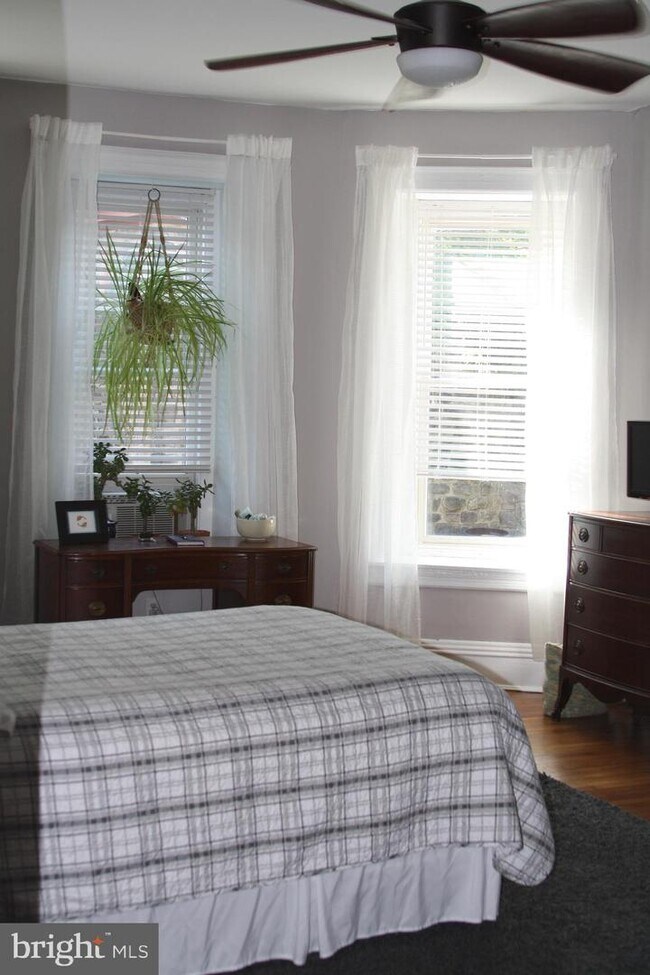 Building Photo - 416 Highland Ave