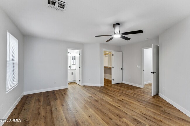 Building Photo - 8463 E Natal Cir