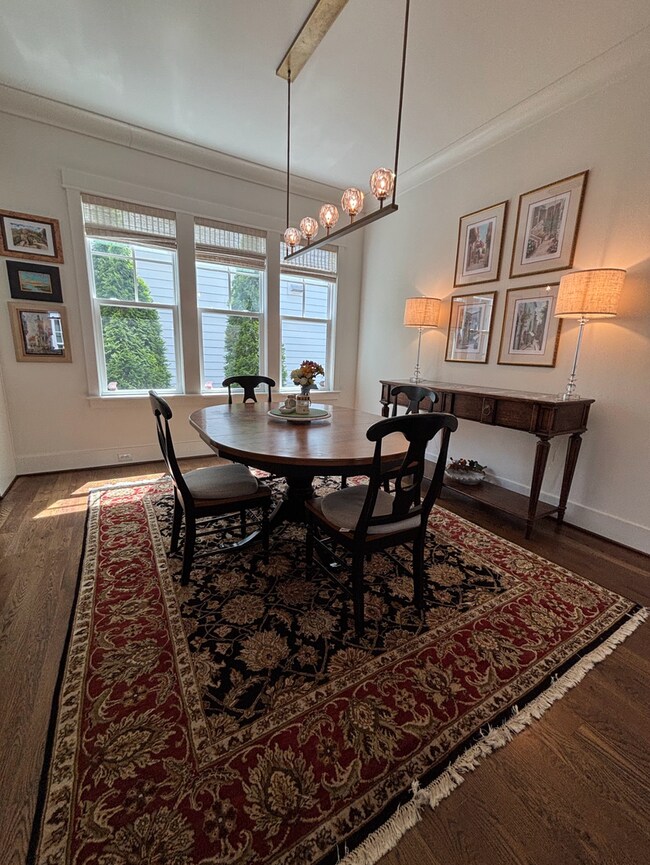 Building Photo - Home in Brookberry Farms community