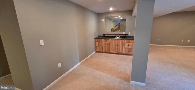 Building Photo - 25366 Vacation Pl