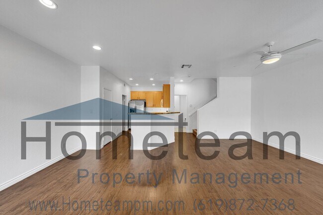 Building Photo - 2 BR/ 2.5 BA 1180 SQFT Eastlake Greens/ Chula Vista Condo