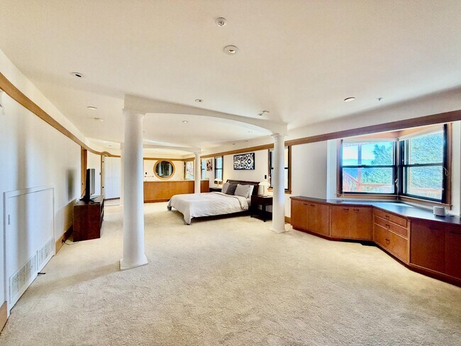 Building Photo - 63 Berryessa Way