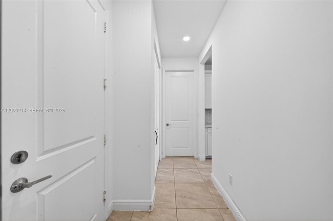 Building Photo - 4349 Veleiros Ave