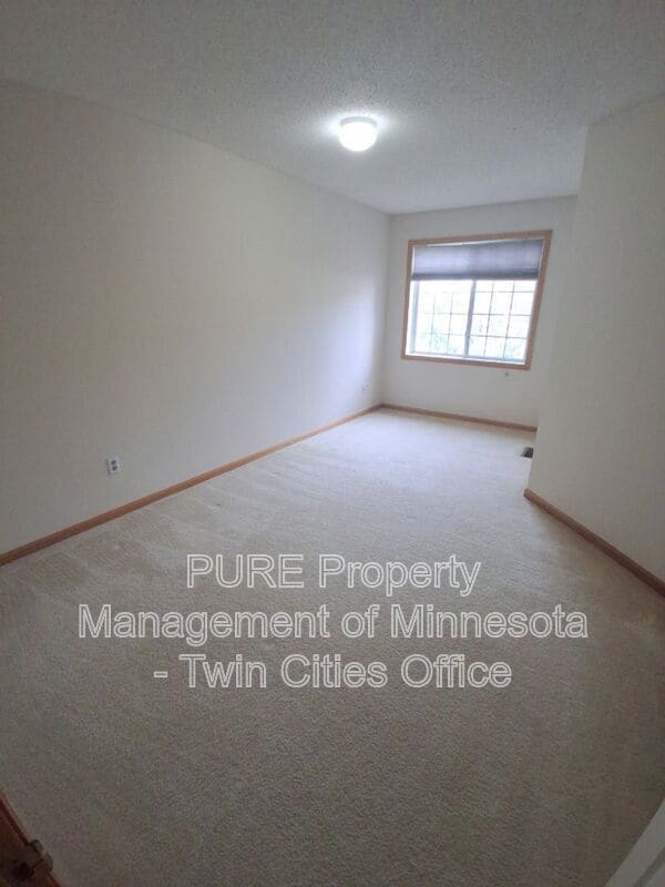 Building Photo - 2328 Eagle Trace Ln