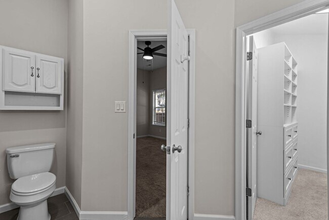 Building Photo - Burbage Grant 4 bedrooms- Ready Now!