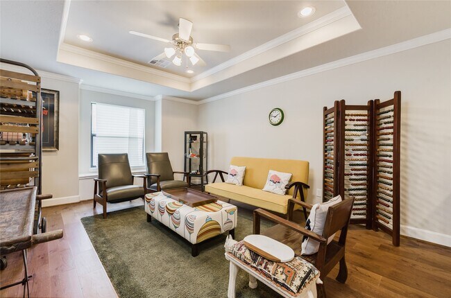 Building Photo - 4014 Woodhead St