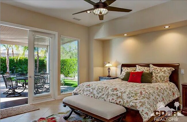 Building Photo - 1 Picasso Ct