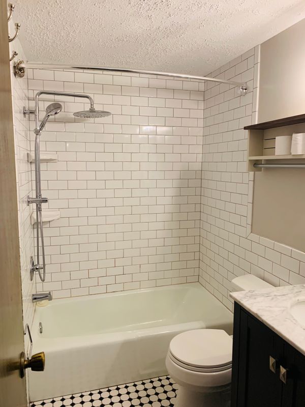 Building Photo - 932 Westbrooke Way