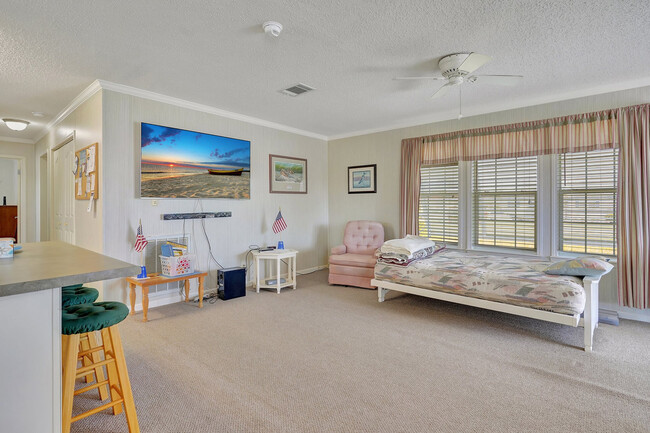 Building Photo - 4730 Almar Dr