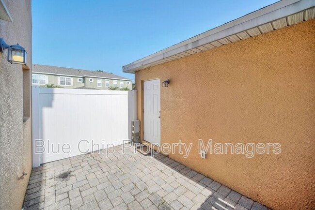 Building Photo - 13357 Harbor Shore Ln