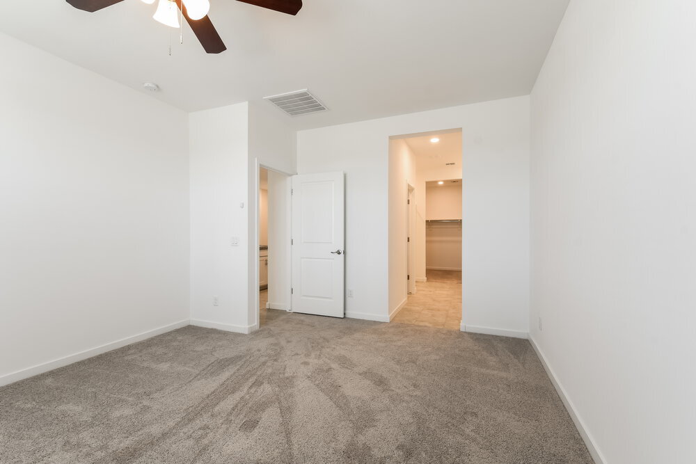 Building Photo - 25320 N 144th Dr