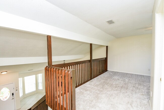 Building Photo - 2623 Forestbrook Dr