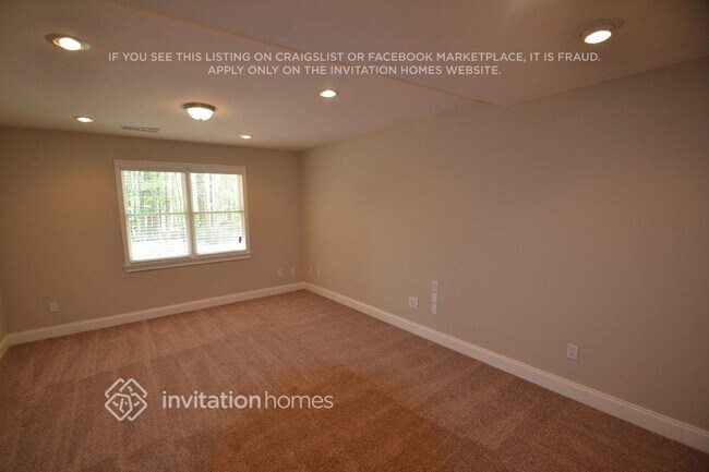 Building Photo - 3205 Christiana Cir