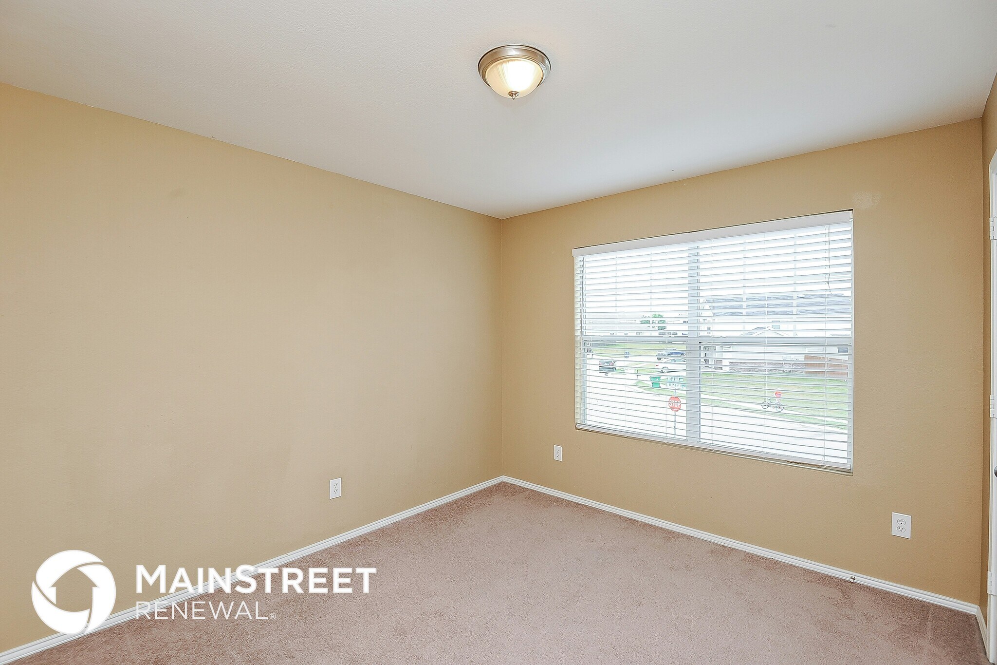 Building Photo - 1700 Village Park Trail