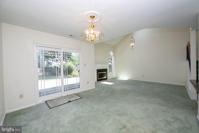 Building Photo - 178 Kettlebrook Dr