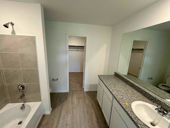 Building Photo - 5828 Crystal Water Wy