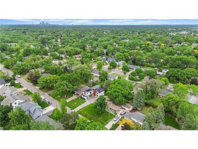 Building Photo - 6325 Brookview Ave