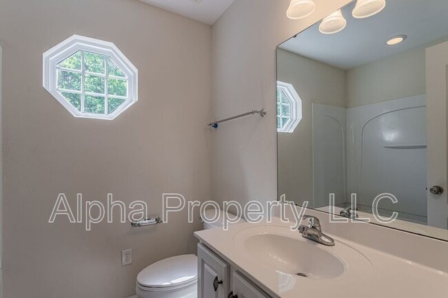 Building Photo - 382 Juniper Bend Cir
