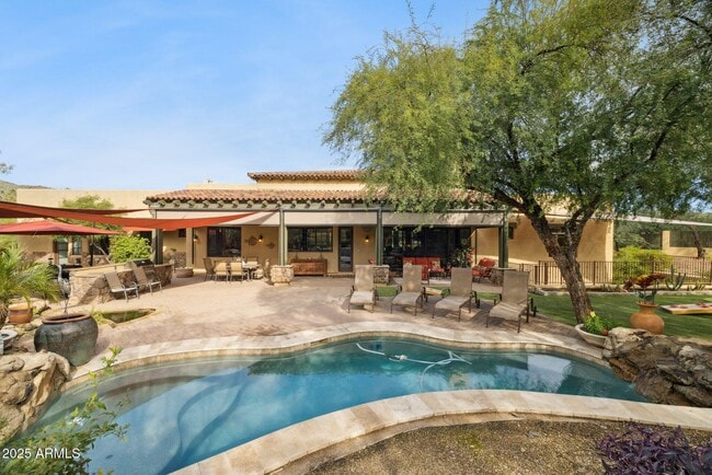 Building Photo - 35444 N 48th St