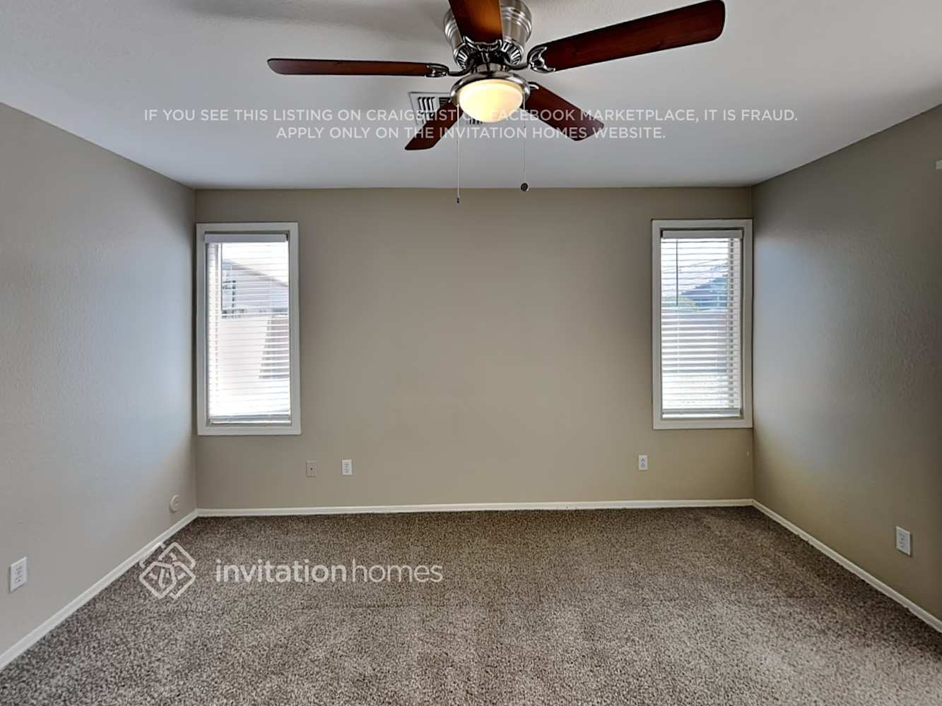 Building Photo - 12747 W Sharon Dr