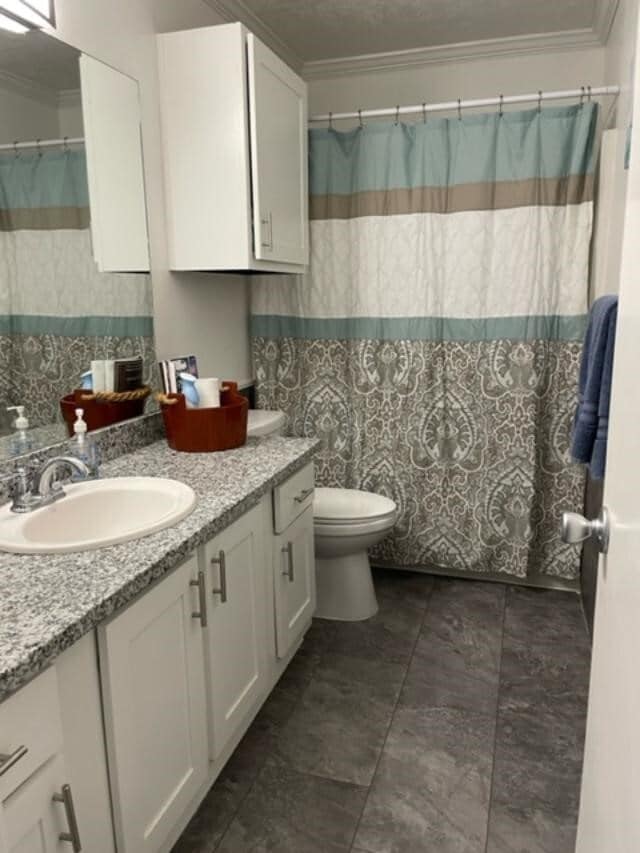 Building Photo - 801 River Rd