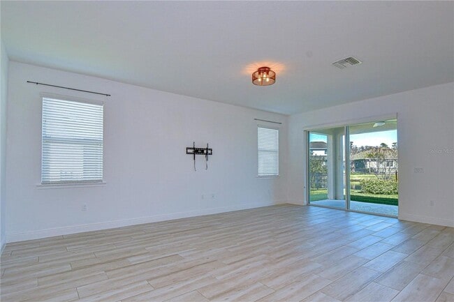 Building Photo - 2828 Posada Ln