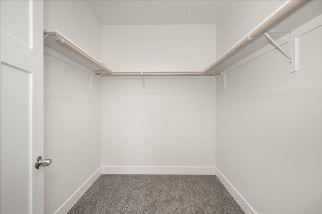 Building Photo - $3,375 - 4 Bed / 3 Bath Gorgeous Brand New Build Home with Beautiful Views