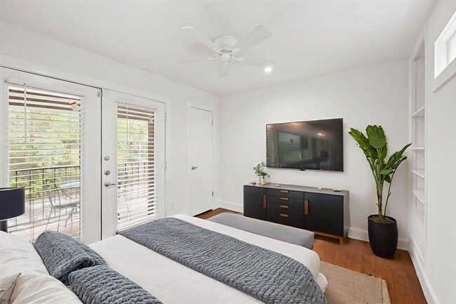 Building Photo - 1101 Shoal Creek Blvd