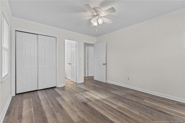 Building Photo - 306 Glenola St