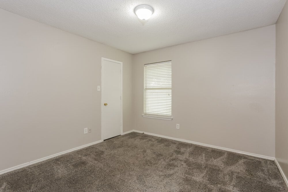 Building Photo - 6505 Nicole Way