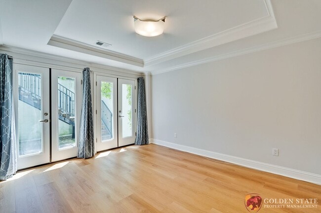 Building Photo - Stunning 3,278 square foot 4 Bedroom 3.5 b...