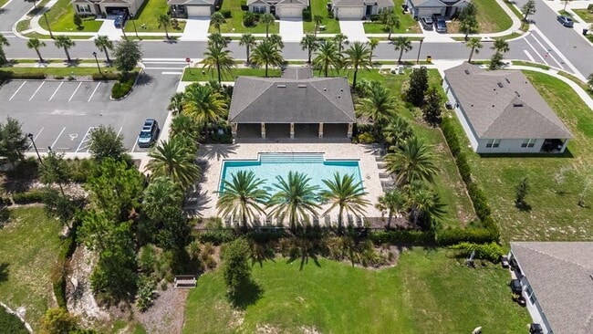 Building Photo - 922 Guadalupe Dr