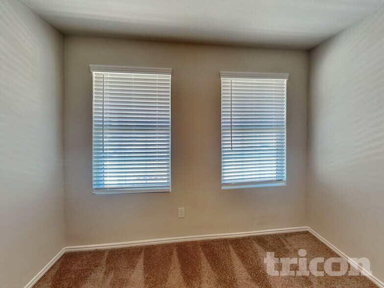 Building Photo - 13240 Rosemary Cove