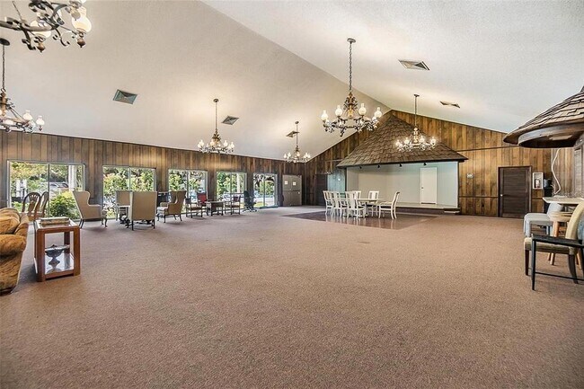 Building Photo - 240 N Bayshore Blvd