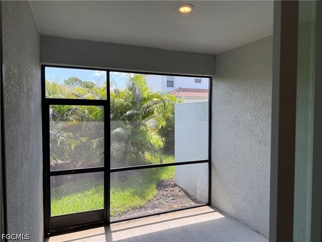 Building Photo - 9093 Leatherwood Loop