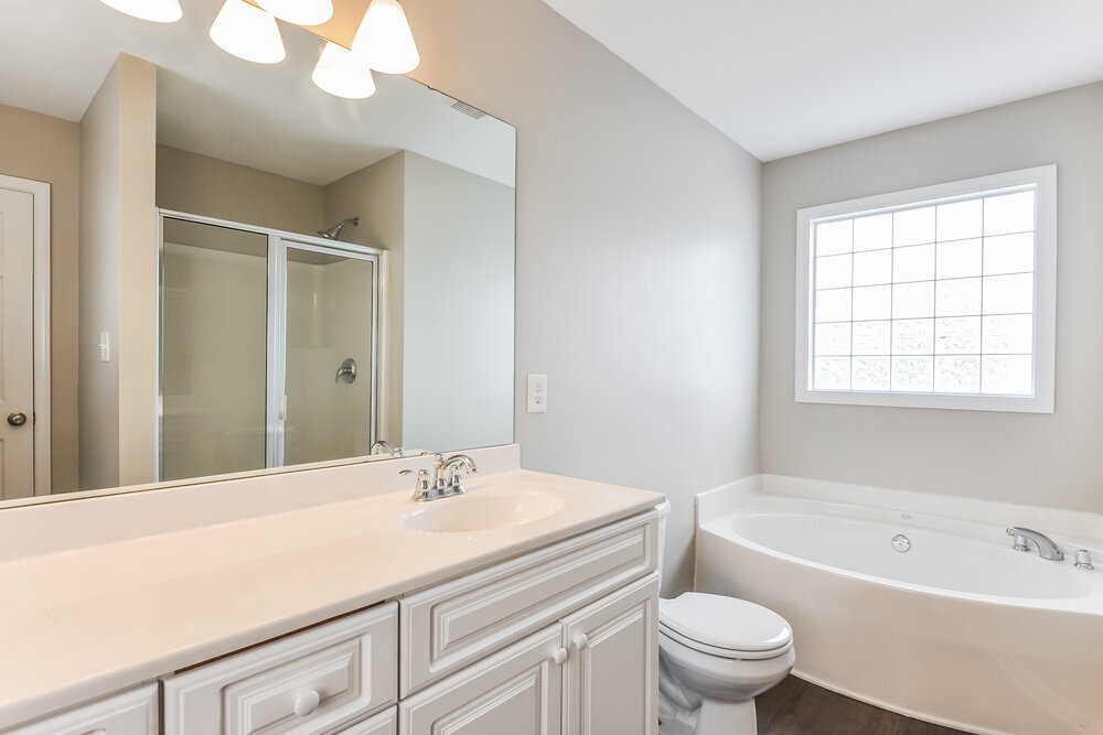 Building Photo - 7032 Spanglers Spring Way