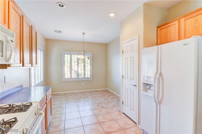 Building Photo - 2173 Burris Hill Dr