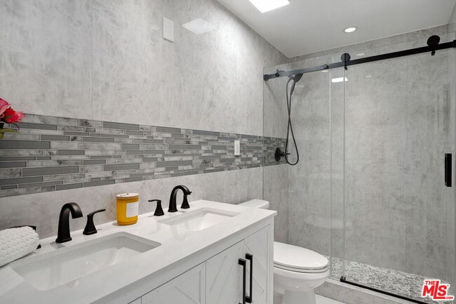 Building Photo - 234 S Tower Dr