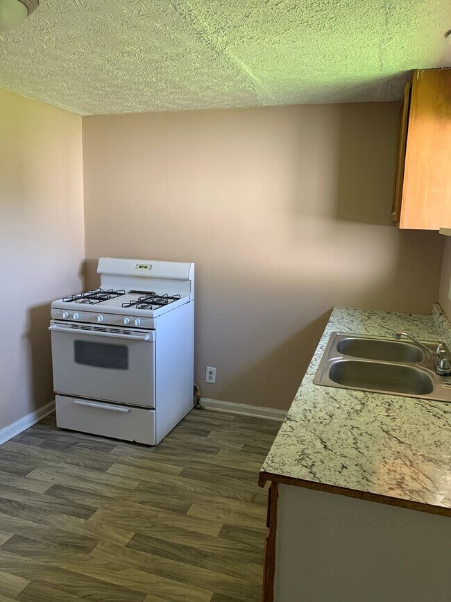 Building Photo - 3611 Rollins St