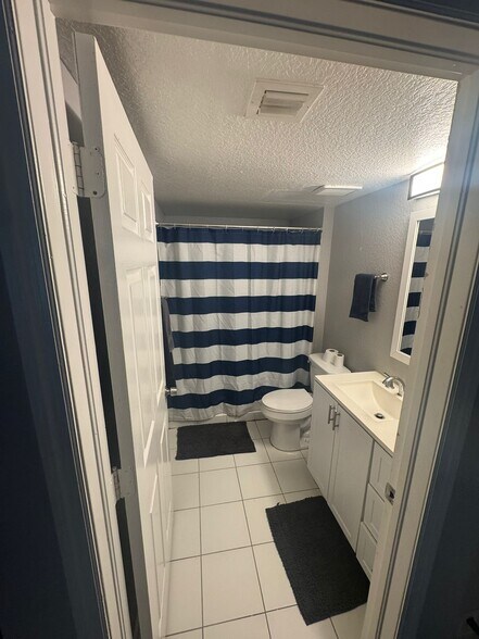 Building Photo - 15410 SW 284th St