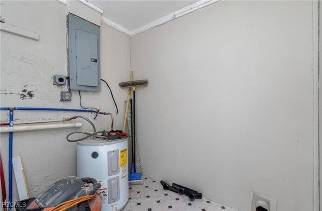 Building Photo - 12937 Fourth St