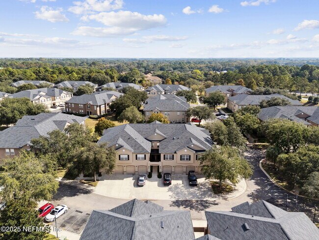 Building Photo - 12301 Kernan Forest Blvd