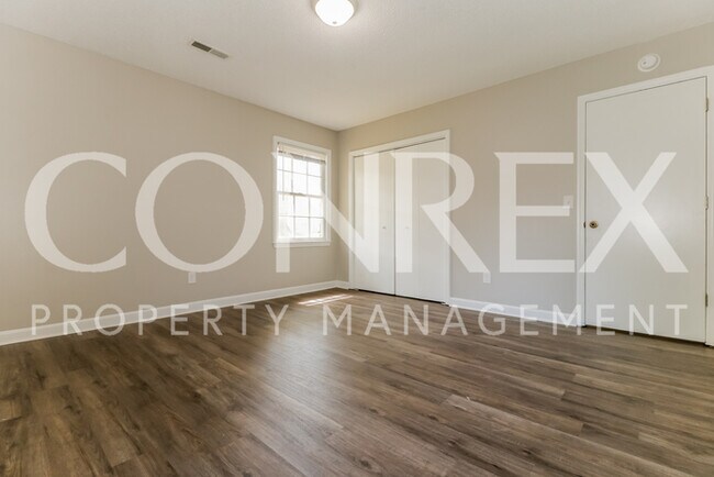 Building Photo - Recently Renovated 3 Bedroom Home in Charl...