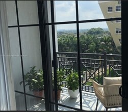 Building Photo - 101 E Camino Real