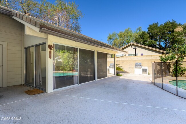 Building Photo - 2872 E Panamint Ct