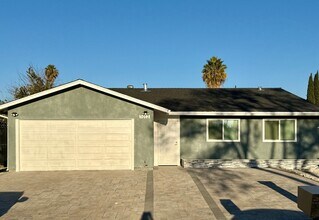 Building Photo - Updated 4 Bedroom 2 Bath Single Family Home in San Jose